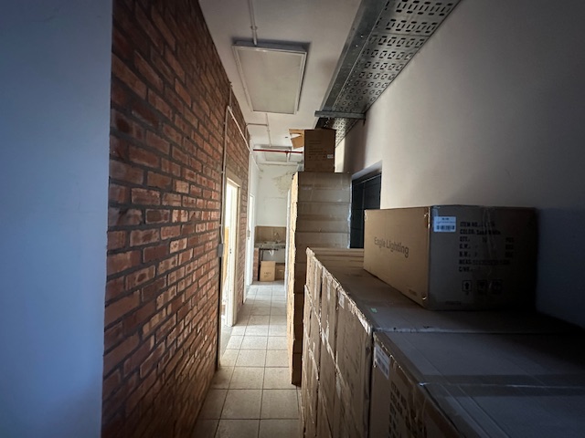 To Let commercial Property for Rent in Maitland Western Cape